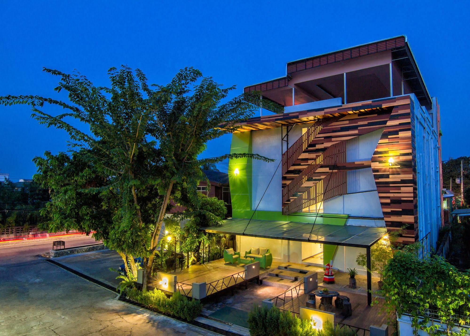 Delio Boutique Hotel Udon Thani Exterior photo