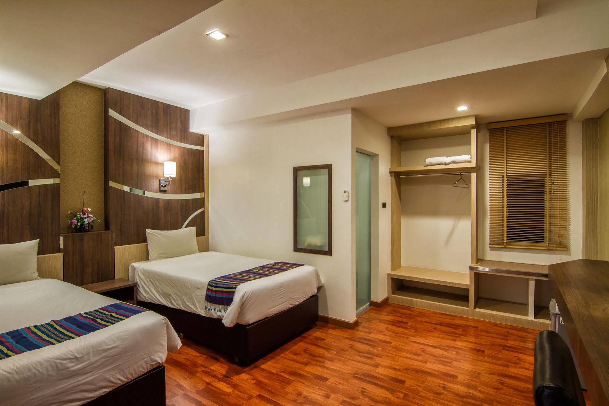 Delio Boutique Hotel Udon Thani Exterior photo